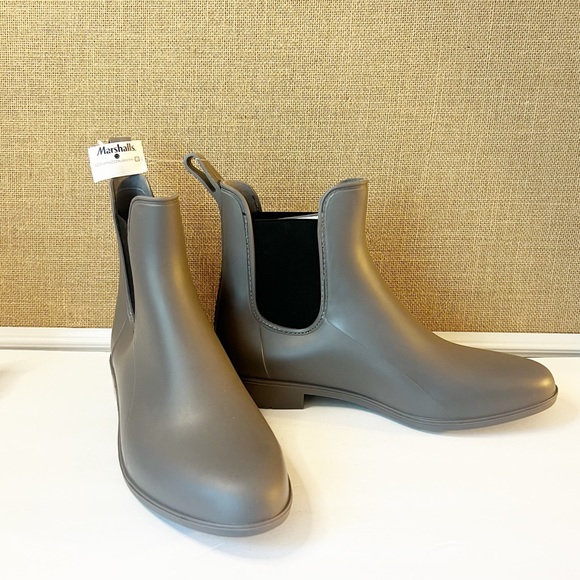 Capelli Chelsea Flat Rain Boots Slip-on Ankle Booties Taupe Gray Size 10 - Picture 9 of 10